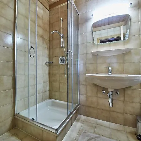 Taxach Σάαλμπαχ-Χίντεργκλεμ