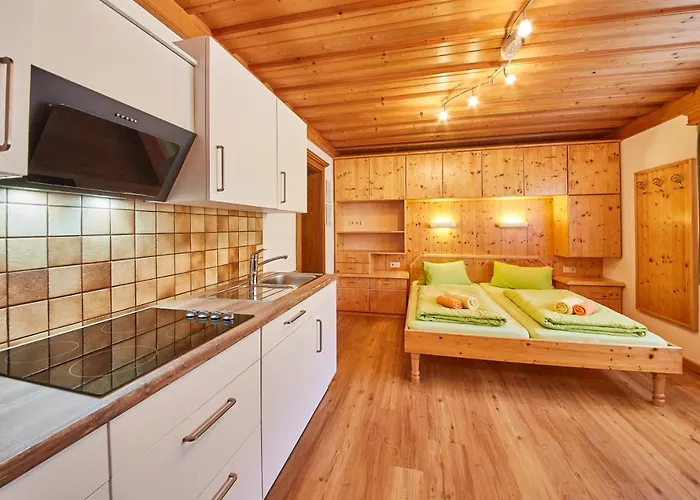 Апартаменты Taxach